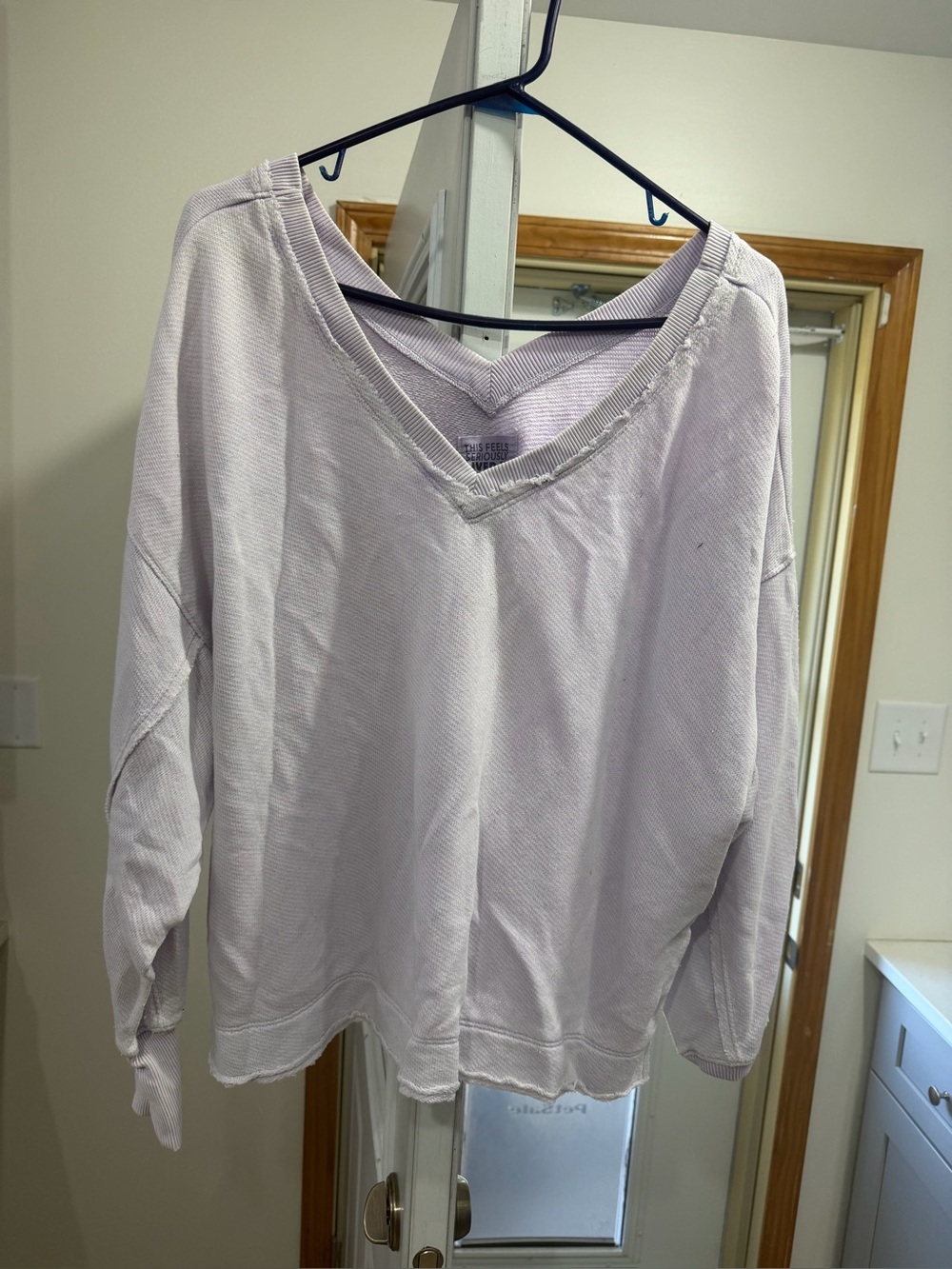aerie V‑Neck Pullover Sweatshirt in Light Lavender